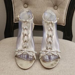Pelle Moda Colette Rhinestone Heels 8M